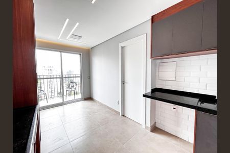 Sala/Cozinha de apartamento para alugar com 1 quarto, 27m² em Campo Belo, São Paulo