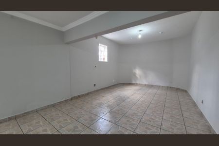 Casa para alugar com 350m², 3 quartos e 4 vagasÁrea de Serviço