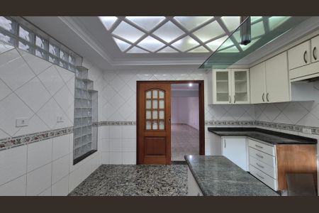 Casa para alugar com 350m², 3 quartos e 4 vagasCozinha