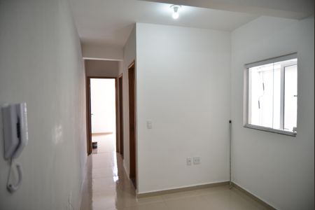 Sala de apartamento à venda com 2 quartos, 56m² em Vila Curuçá, Santo André