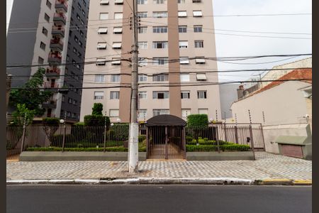 Apartamento à venda com 50m², 1 quarto e sem vaga Apartamento à venda com 50m², 1 quarto e sem vagaFachada