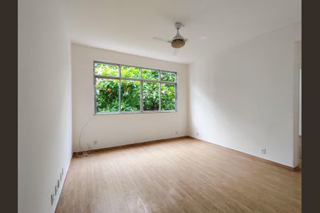 Sala de apartamento à venda com 2 quartos, 66m² em Grajaú, Rio de Janeiro