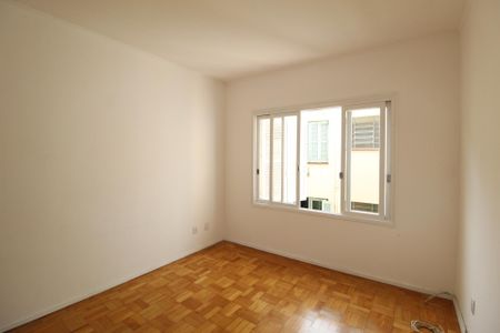 Sala de apartamento para alugar com 3 quartos, 80m² em Bom Fim, Porto Alegre