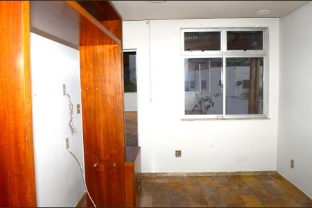 Apartamento à venda com 200m², 3 quartos e 3 vagasSuíte 2