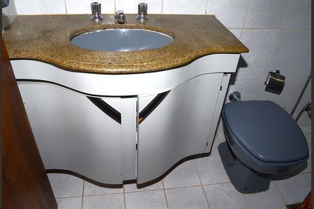 Apartamento à venda com 200m², 3 quartos e 3 vagasBanheiro da Suíte