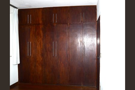 Apartamento à venda com 200m², 3 quartos e 3 vagasQuarto 1