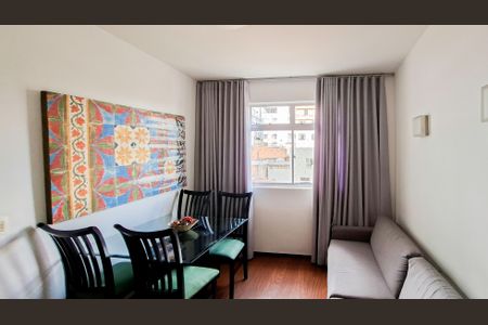 Sala de apartamento para alugar com 2 quartos, 50m² em Sagrada Família, Belo Horizonte