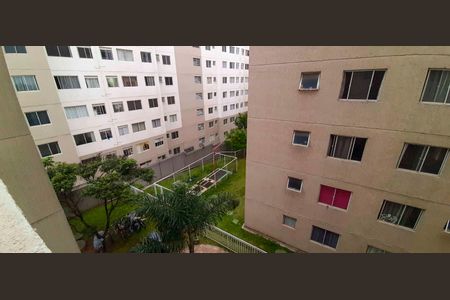 Vista da Sala de apartamento para alugar com 2 quartos, 41m² em Jardim Boa Vista (zona Oeste), Osasco