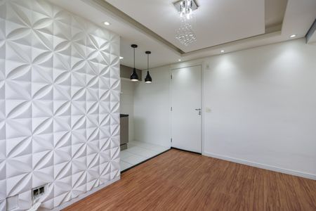Sala de apartamento para alugar com 2 quartos, 40m² em Jardim Taboao, São Paulo