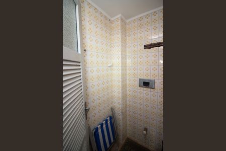 Apartamento para alugar com 100m², 2 quartos e 3 vagas Apartamento para alugar com 100m², 2 quartos e 3 vagasBanheiro de Serviço