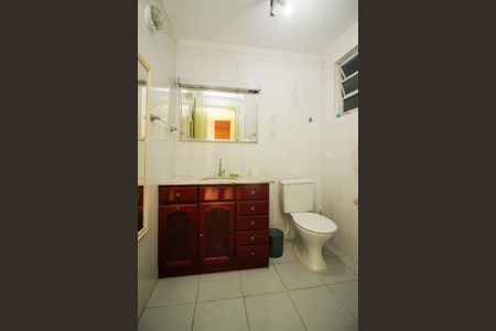 Apartamento para alugar com 100m², 2 quartos e 3 vagas Apartamento para alugar com 100m², 2 quartos e 3 vagasBanheiro