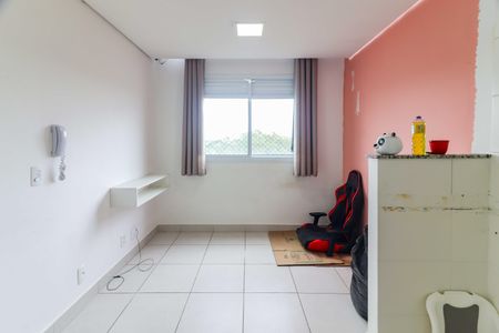 Sala de apartamento para alugar com 2 quartos, 32m² em Jardim Celeste, São Paulo