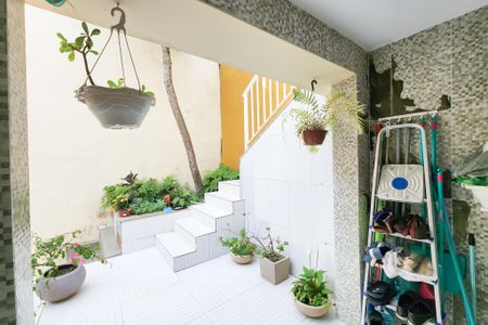 Casa à venda com 147m², 4 quartos e 1 vagaÁrea de Serviço