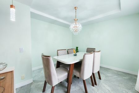 Casa à venda com 147m², 4 quartos e 1 vagaSala de Jantar