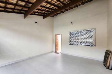 Casa à venda com 128m², 2 quartos e 2 vagasGaragem 