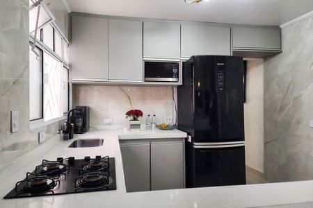 Casa à venda com 128m², 2 quartos e 2 vagasCozinha 