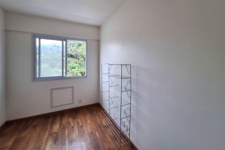 Quarto 1 de apartamento para alugar com 2 quartos, 50m² em Centro, Niterói