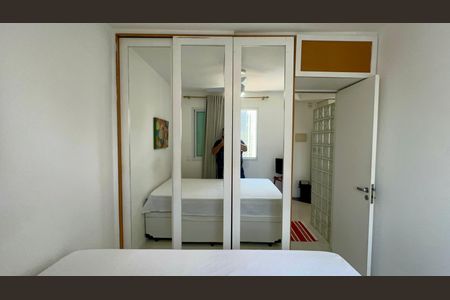 Apartamento para alugar com 54m², 1 quarto e 1 vaga Apartamento para alugar com 54m², 1 quarto e 1 vagaQuarto