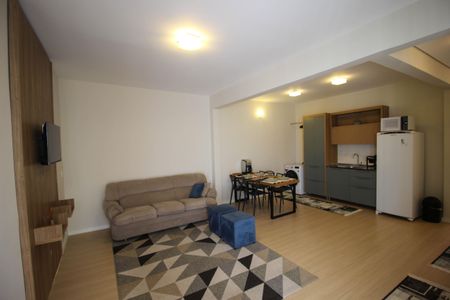 Casa para alugar com 2 quartos, 75m² em Vila Leao, Sorocaba