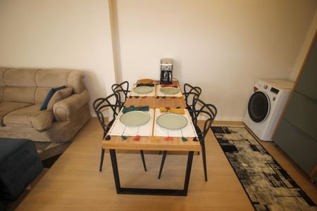 Casa para alugar com 75m², 2 quartos e 2 vagasCopa