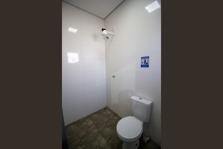 Banheiro  de casa para alugar com 1 quarto, 85m² em Wanel Ville, Sorocaba