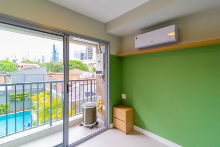Quarto de kitnet/studio para alugar com 1 quarto, 24m² em Vila Cordeiro, São Paulo