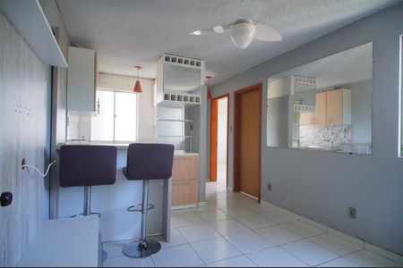 Sala de apartamento à venda com 2 quartos, 42m² em Canudos, Novo Hamburgo