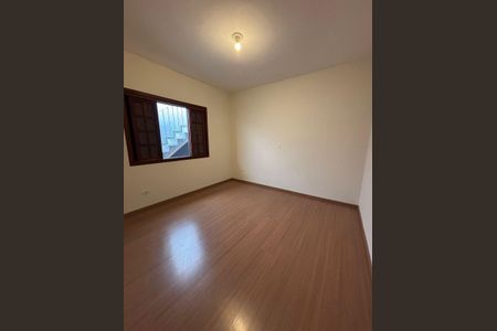 Casa à venda com 100m², 3 quartos e 2 vagas Casa à venda com 100m², 3 quartos e 2 vagasFoto 04