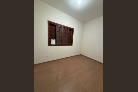 Casa à venda com 100m², 3 quartos e 2 vagas Casa à venda com 100m², 3 quartos e 2 vagasFoto 05
