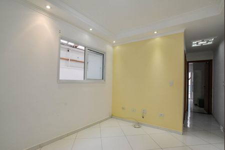 Sala de apartamento para alugar com 2 quartos, 72m² em Vila Humaita, Santo André