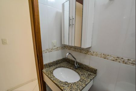 Apartamento para alugar com 72m², 2 quartos e 2 vagasBanheiro Social