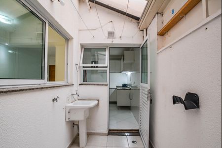 Apartamento para alugar com 72m², 2 quartos e 2 vagasÁrea de Serviço