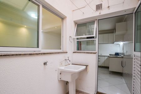 Apartamento para alugar com 72m², 2 quartos e 2 vagasÁrea de Serviço