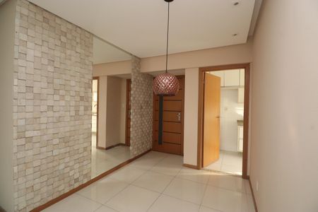 Apartamento para alugar com 74m², 2 quartos e 1 vaga Apartamento para alugar com 74m², 2 quartos e 1 vagaSala