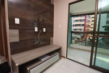 Apartamento para alugar com 74m², 2 quartos e 1 vaga Apartamento para alugar com 74m², 2 quartos e 1 vagaSala