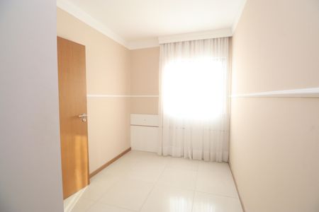 Apartamento para alugar com 74m², 2 quartos e 1 vaga Apartamento para alugar com 74m², 2 quartos e 1 vagaQuarto 2