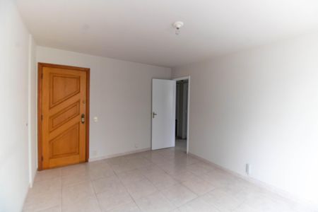 Sala de apartamento para alugar com 2 quartos, 80m² em Icaraí, Niterói
