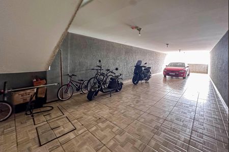 Apartamento à venda com 121m², 3 quartos e 1 vaga Apartamento à venda com 121m², 3 quartos e 1 vagaGaragem