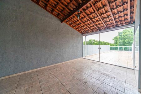 Apartamento à venda com 121m², 3 quartos e 1 vaga Apartamento à venda com 121m², 3 quartos e 1 vagaCobertura