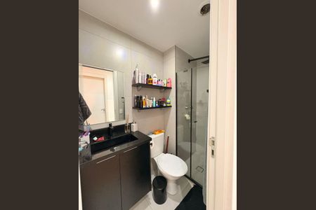Banheiro de apartamento para alugar com 2 quartos, 37m² em Vila Independencia, São Paulo