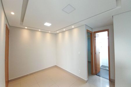 Sala de apartamento à venda com 2 quartos, 42m² em Jardim Bom Sucesso, Campinas