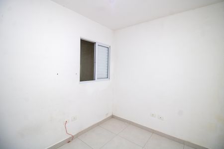 Quarto 2 de apartamento para alugar com 2 quartos, 48m² em Vila Gustavo, São Paulo