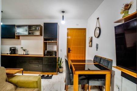 Sala de apartamento à venda com 2 quartos, 45m² em Vila Curuçá, Santo André
