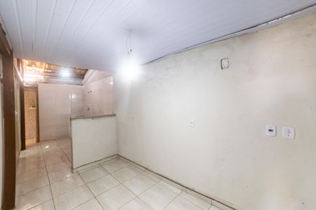 Casa à venda com 100m², 2 quartos e 2 vagasÁrea de Serviço