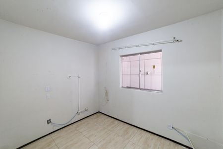 Casa à venda com 100m², 2 quartos e 2 vagasQuarto 2