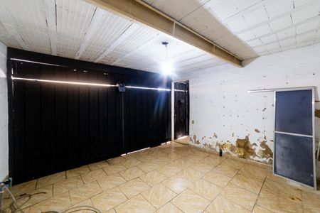 Casa à venda com 100m², 2 quartos e 2 vagasGaragem