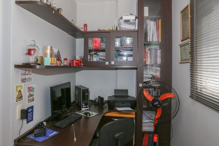 Apartamento à venda com 222m², 3 quartos e 3 vagasSuíte 3