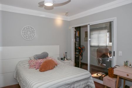 Apartamento à venda com 222m², 3 quartos e 3 vagasSuíte 3