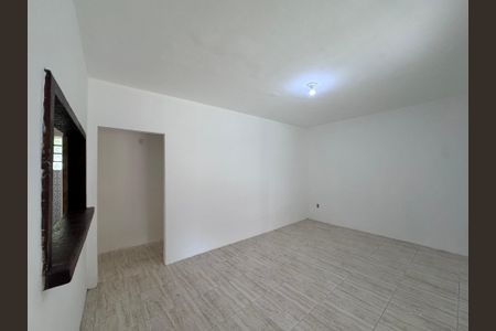 Casa para alugar com 120m², 2 quartos e 2 vagasSala