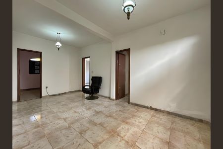 Sala de casa para alugar com 3 quartos, 360m² em Jardim Leblon, Belo Horizonte